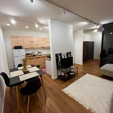 Apartment Amma's In Tirana!